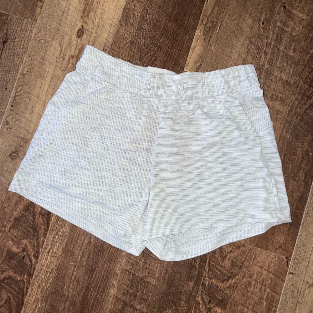 Women's LuluLemon Light Gray Shorts